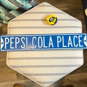 Pepsi street sign